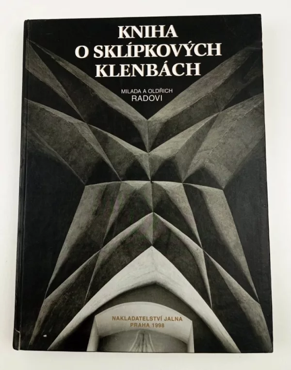Kniha o sklípkových klenbách