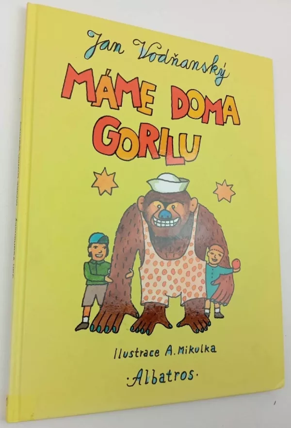 Máme doma gorilu