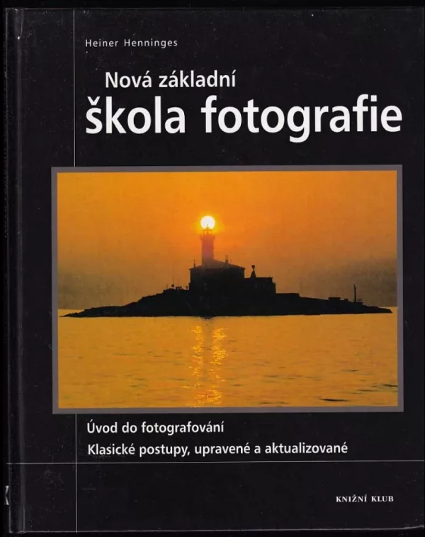 Nová základní škola fotografie
