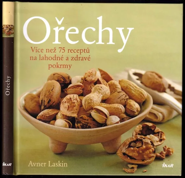 Ořechy