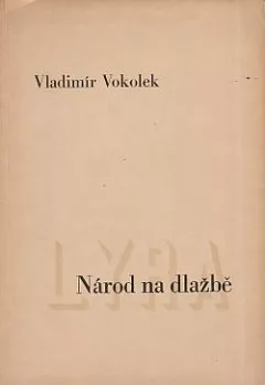 Národ na dlažbě