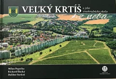 Veľký Krtíš a jeho vinohradnícke okolie z neba