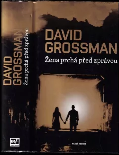 Žena prchá před zprávou