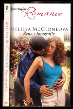 Žena z fotografie